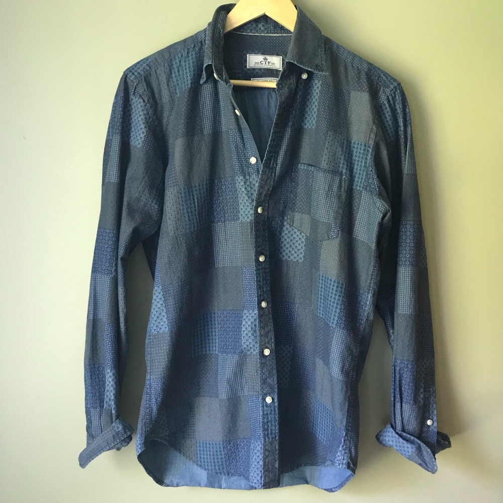 Men’s Denim Button-Down Shirt W/ Patchwork Design - image 1